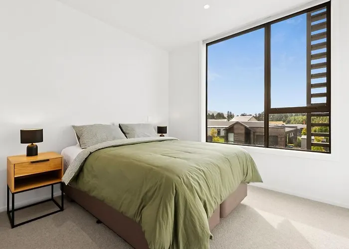 Luxury, Outdoor Fire, Sleeps 8 * Wanaka