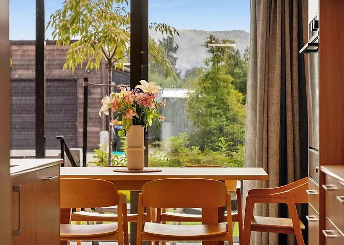 Vakantiehuis Luxury, Outdoor Fire, Sleeps 8 Wanaka