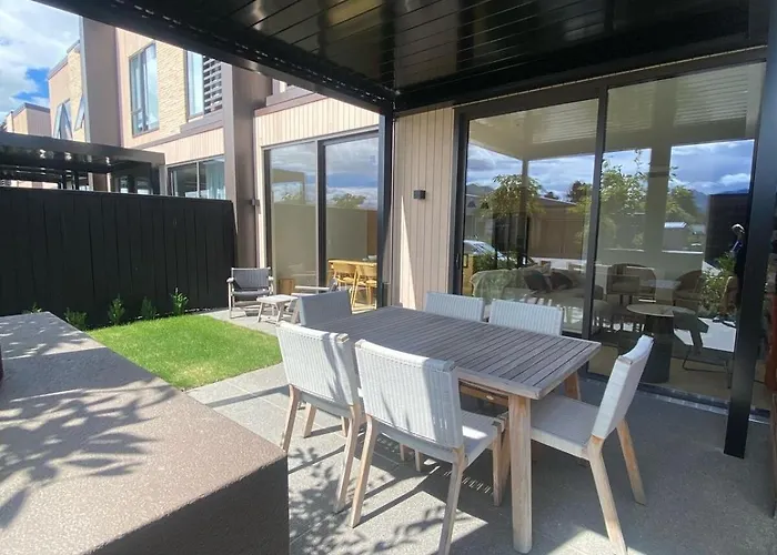 Vakantiehuis Luxury, Outdoor Fire, Sleeps 8 Wanaka